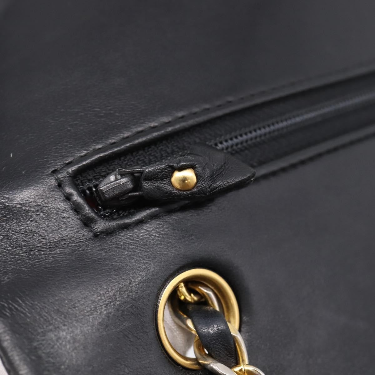 Chanel Timeless - Classic Double Flap Quilted Lambskin Black Leather Handbag (Pre-Owned)