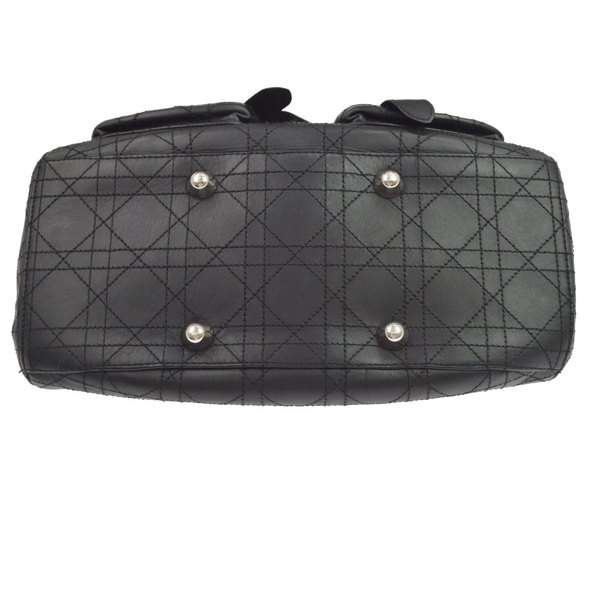 Christian Dior Cannage Leather Black Leather Shoulder Bag Bag (Pre-Owned)
