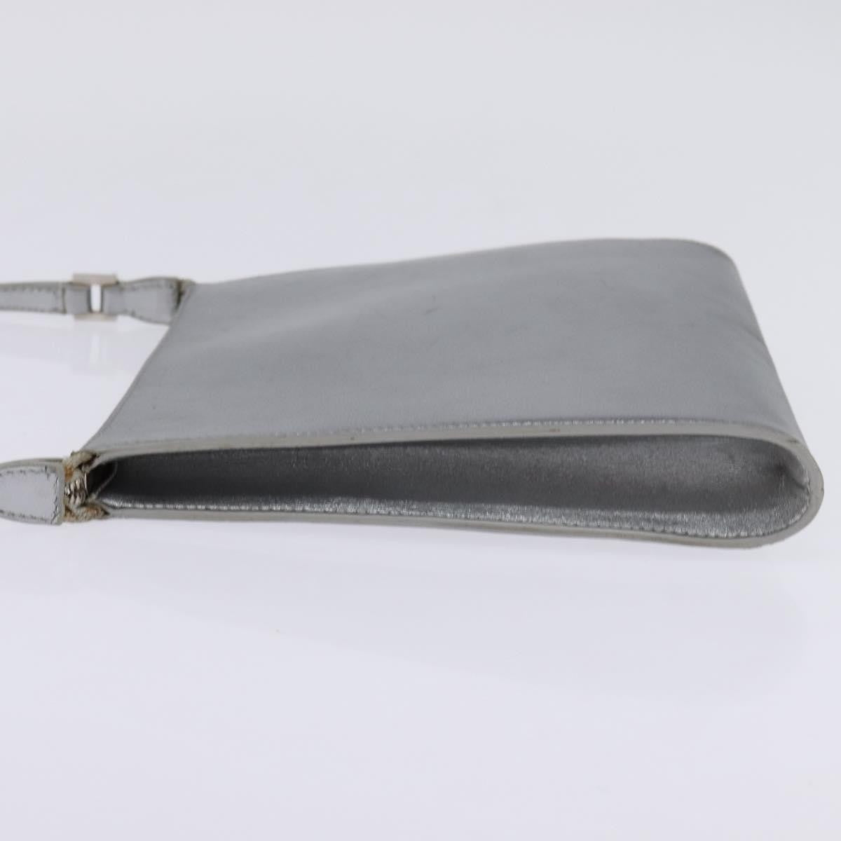 Salvatore Ferragamo Gancini Leather Silver Leather Shoulder Bag Bag (Pre-Owned)