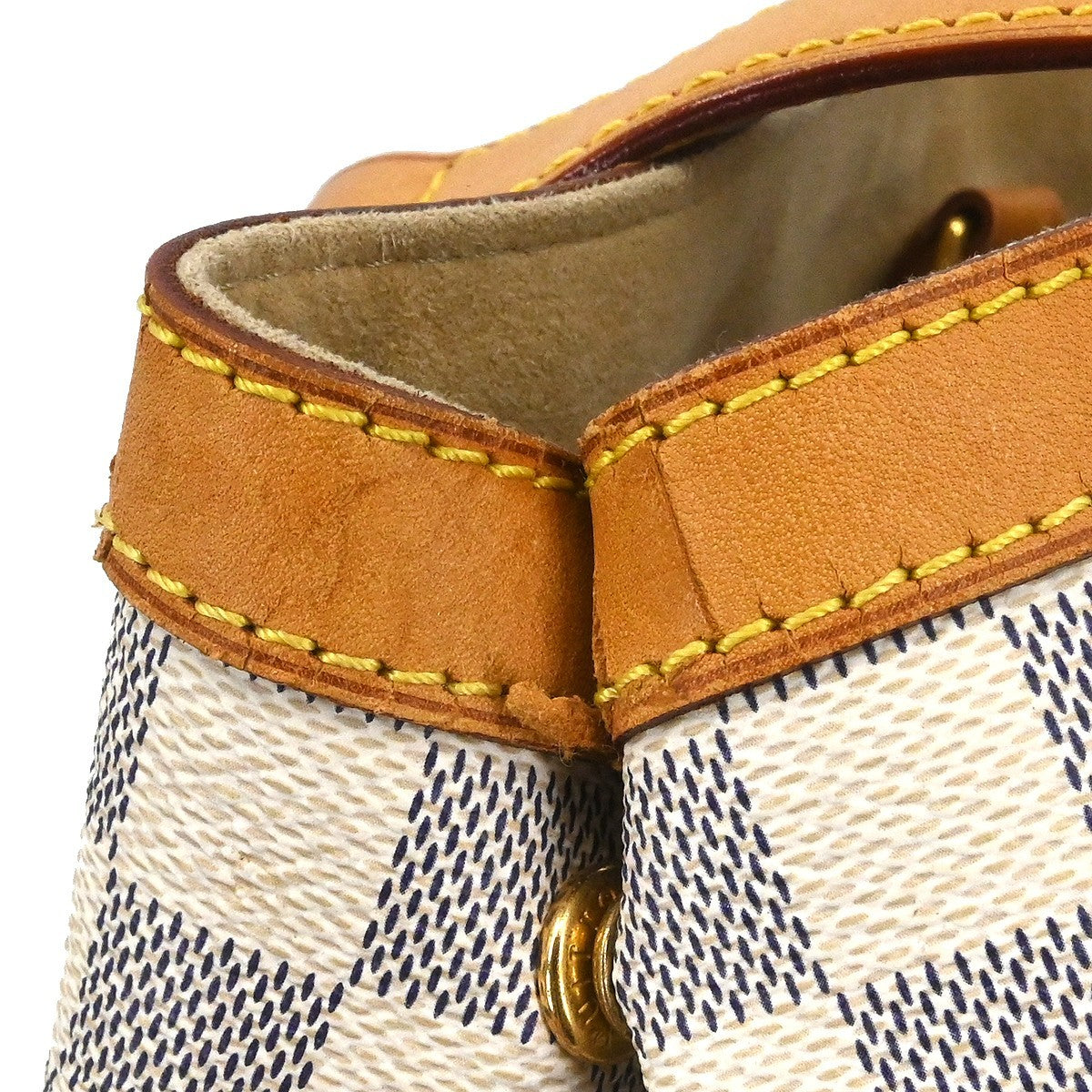 Louis Vuitton Hampstead Damier White Canvas Tote Bag Bag (Pre-Owned)