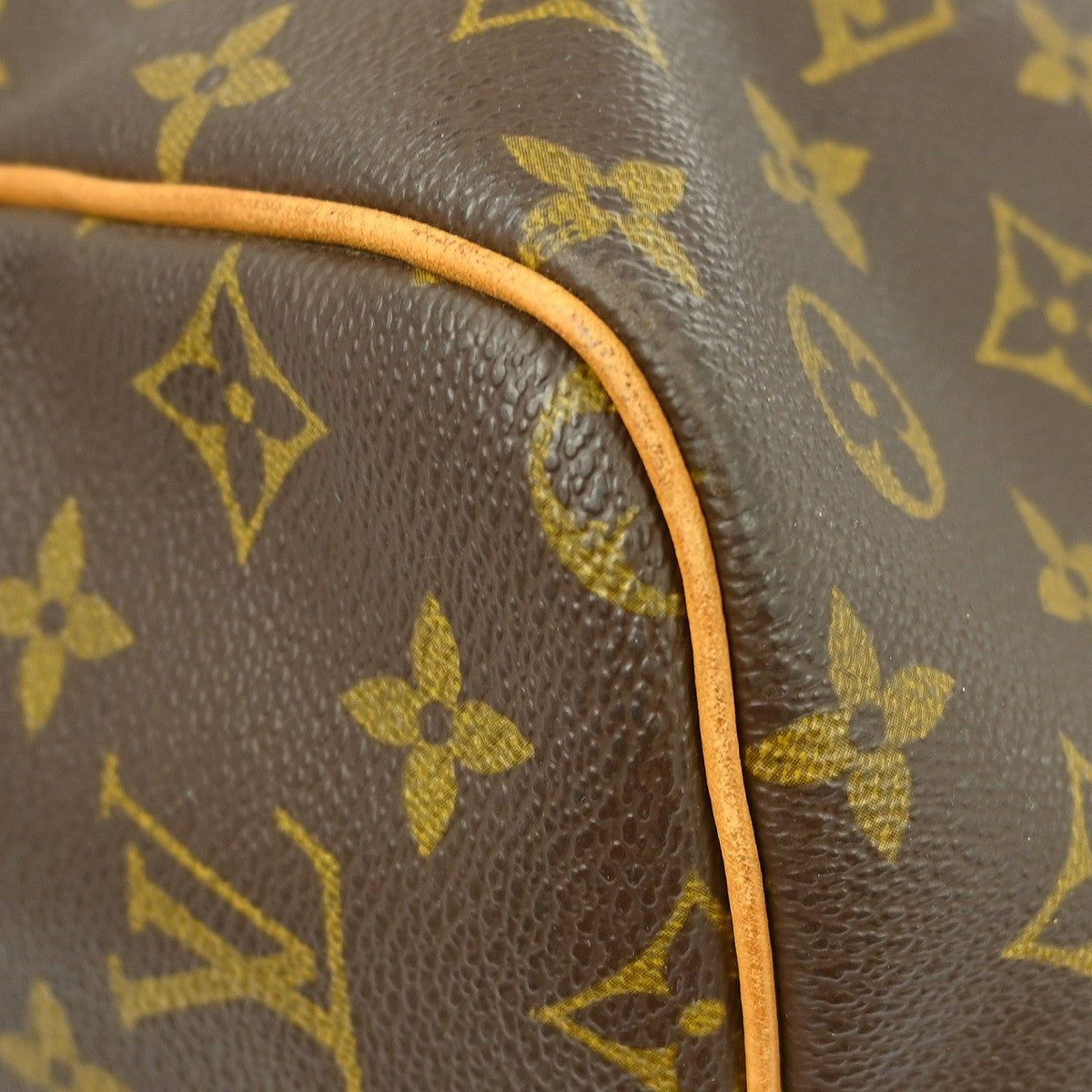 Louis Vuitton Keepall Bandoulière Monogram Brown Canvas Travel Bag Bag (Pre-Owned)
