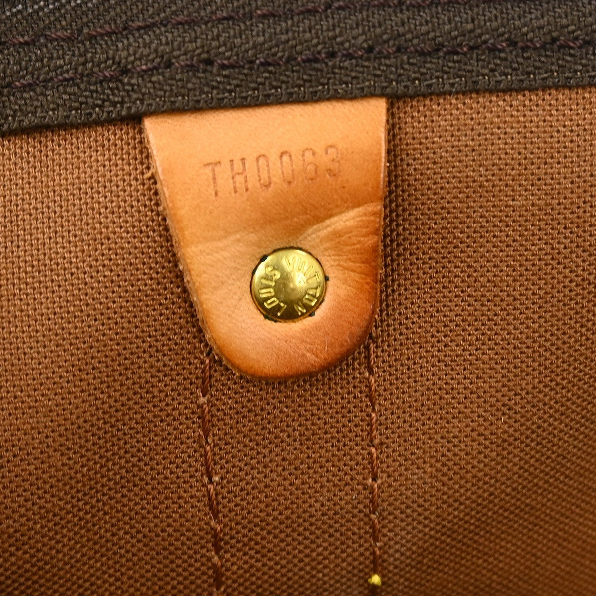 Louis Vuitton Keepall Monogram Brown Canvas Travel Bag Bag (Pre-Owned)