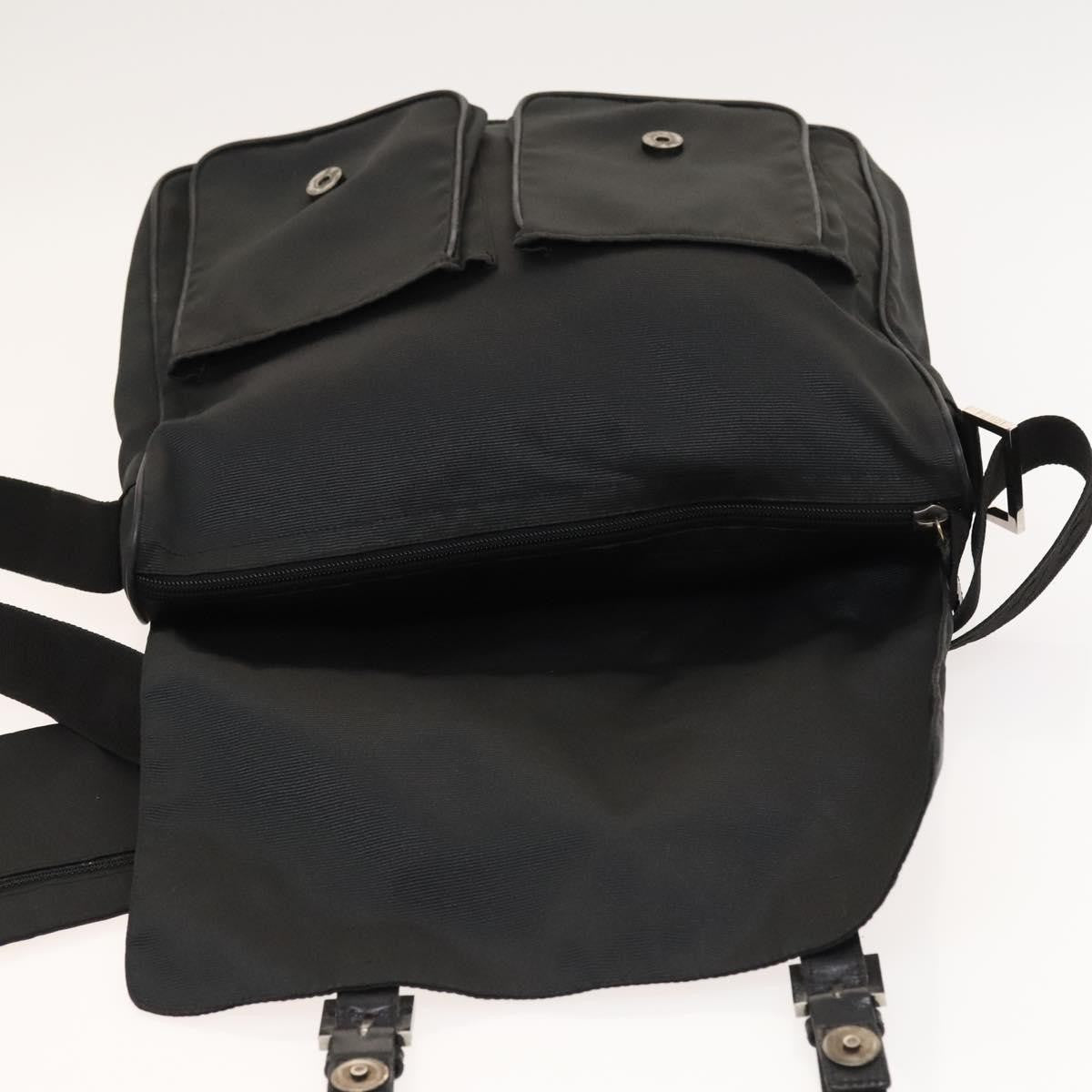 Fendi Vintage Nylon Black Nylon Shoulder Bag Bag (Pre-Owned)