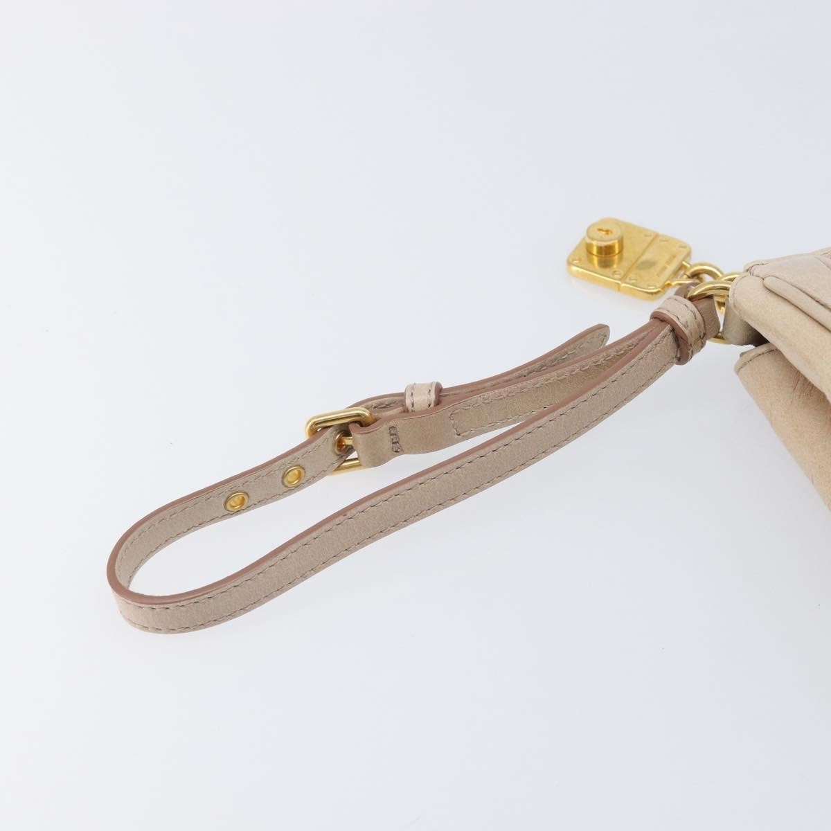 Miu Miu Zip Wristlet Matelasse Leather Beige Leather Clutche & Pouche Bag (Pre-Owned)