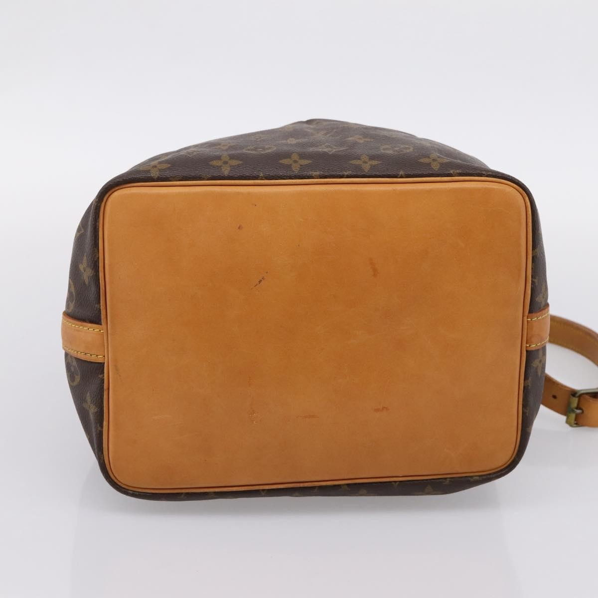 Louis Vuitton Petit Noe Monogram Canvas Brown Canvas Handbag (Pre-Owned)