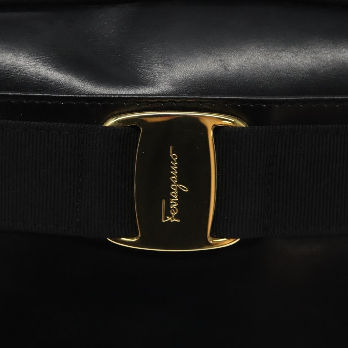 Salvatore Ferragamo Vara Bow Camera Leather Black Leather Shoulder Bag Bag (Pre-Owned)
