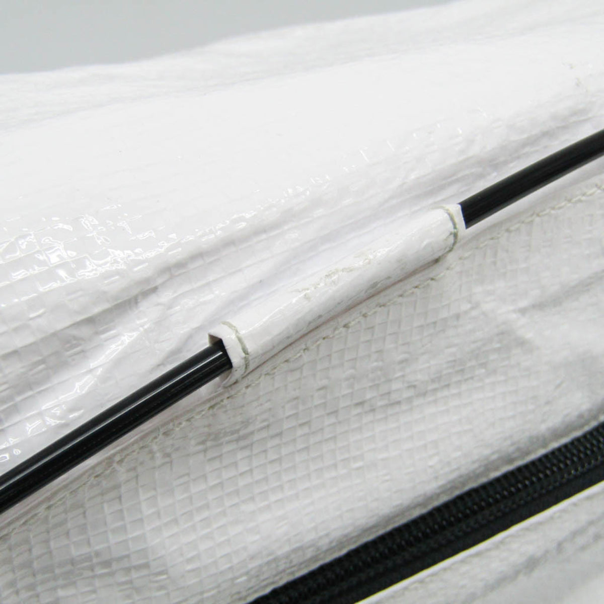 Bottega Veneta Tent Belt Nylon White Plastic Handbag (Pre-Owned)