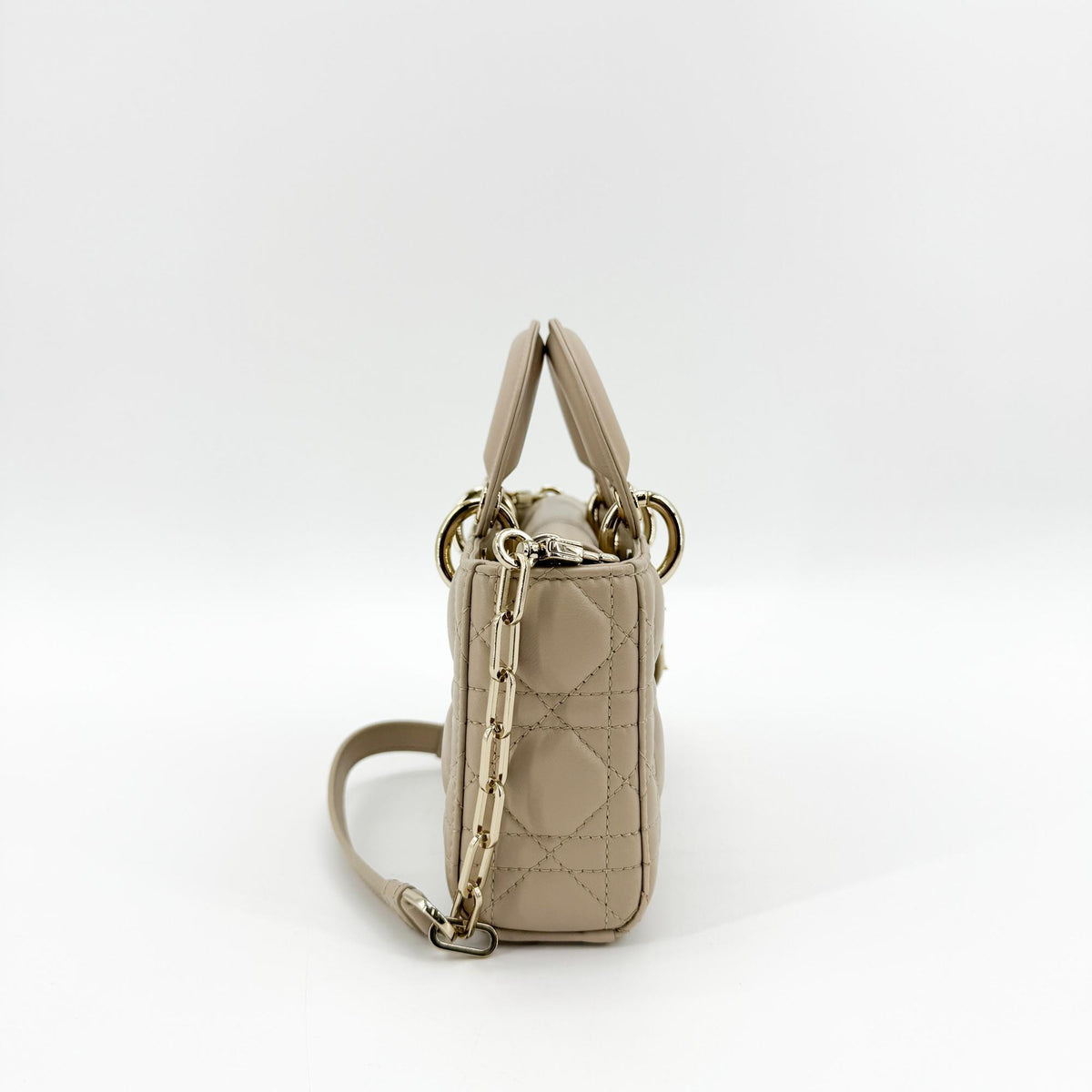 Christian Dior Lady D-Joy Cannage Quilt Lambskin Beige Leather Handbag (Pre-Owned)