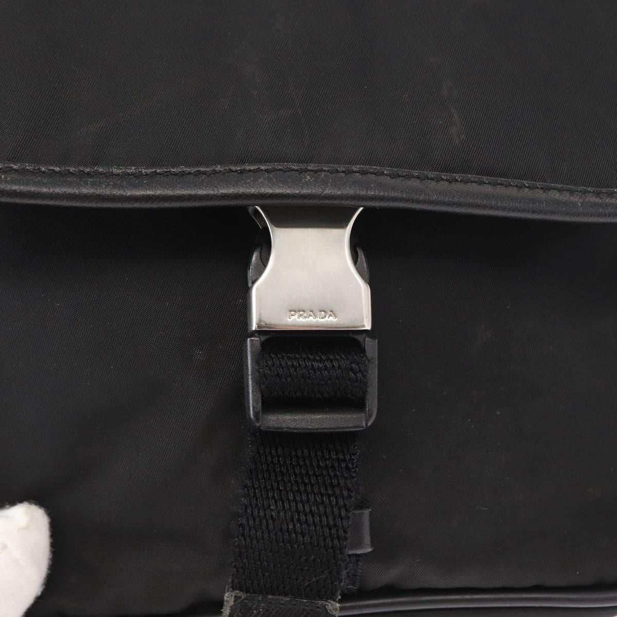 Prada Logo Flap Messenger Tessuto Black Nylon Shoulder Bag Bag (Pre-Owned)