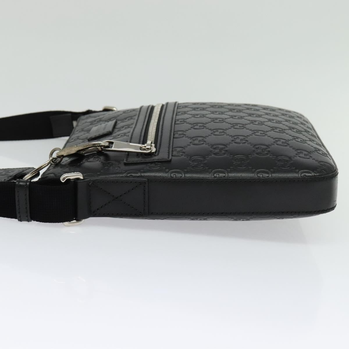 Gucci Signature Zip Messenger Guccissima Leather Black Leather Shoulder Bag Bag (Pre-Owned)