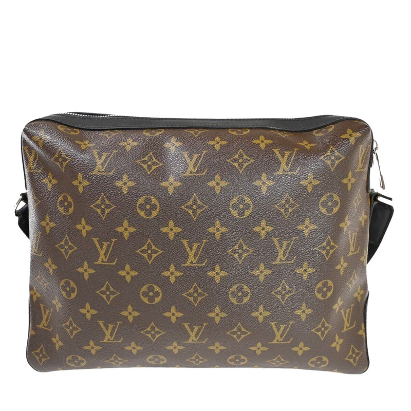Louis Vuitton Torres Brown Canvas Shoulder Bag (Pre-Owned)