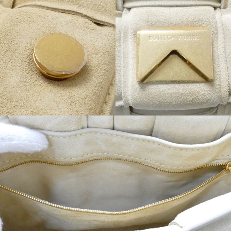 Bottega Veneta Cassette Beige Suede Shoulder Bag (Pre-Owned)