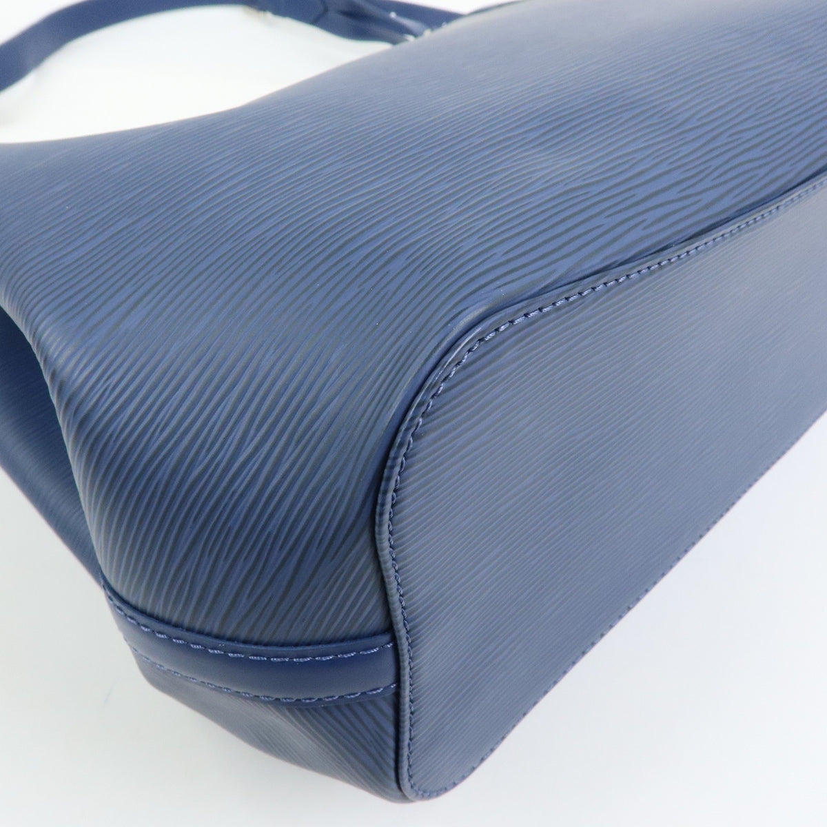 Louis Vuitton Mandara Epi Leather Blue Leather Shoulder Bag Bag (Pre-Owned)