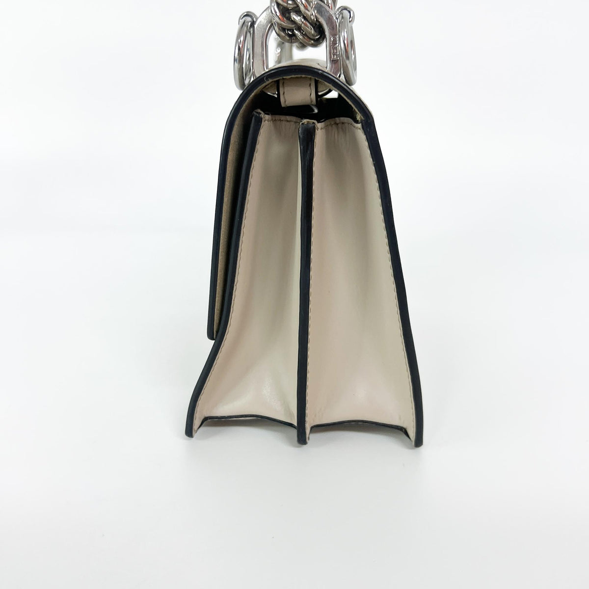 Fendi Kan I Leather Ecru Leather Shoulder Bag Bag (Pre-Owned)