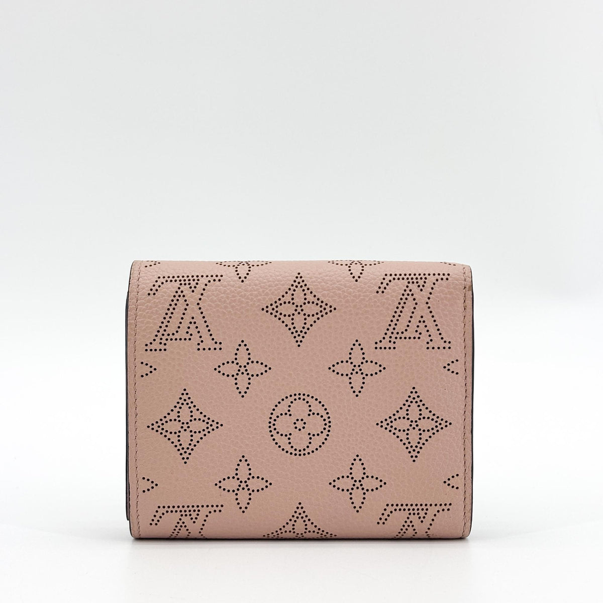 Louis Vuitton Iris Wallet Nm Mahina Leather Pink Calfskin Wallets Accessory (Pre-Owned)
