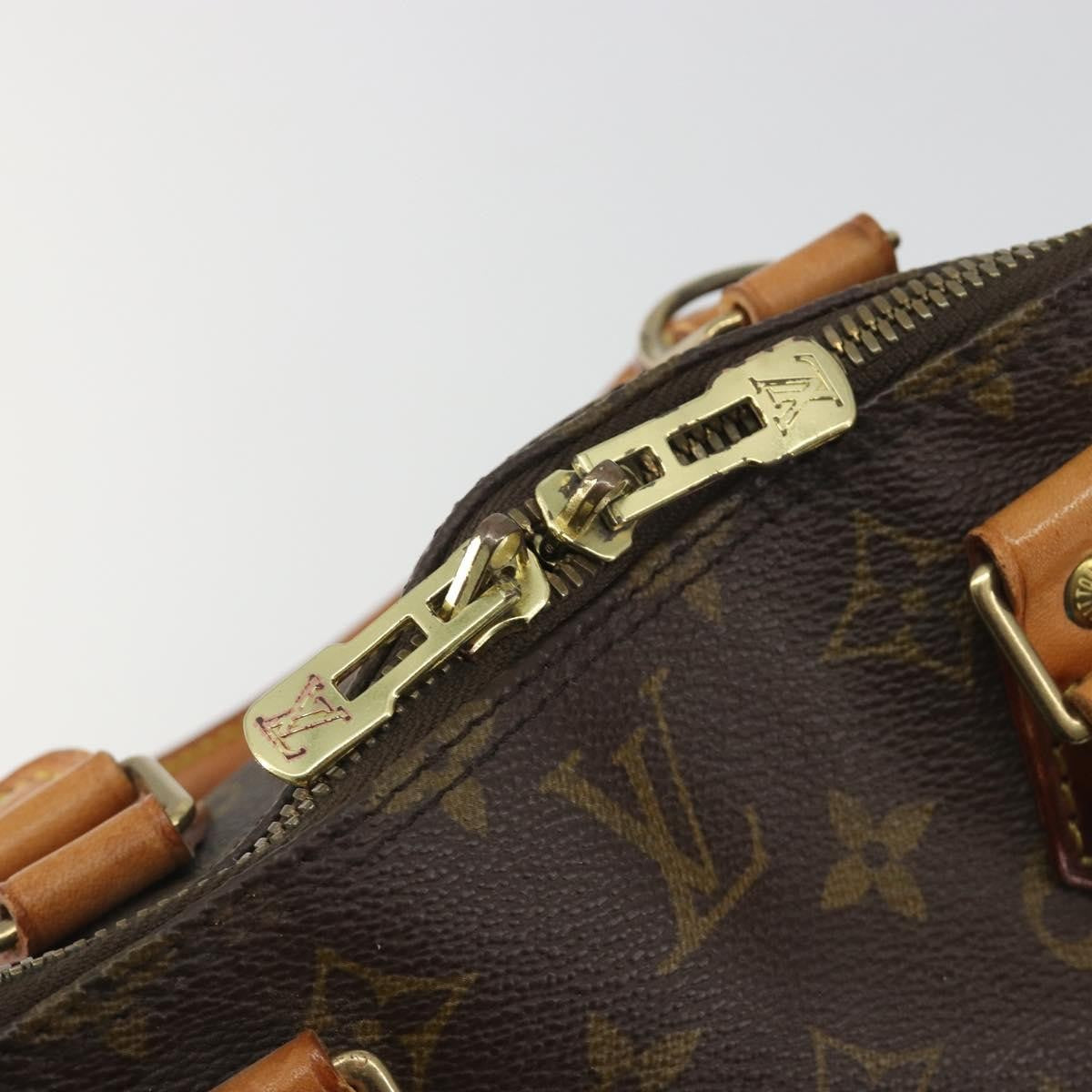 Louis Vuitton Alma Monogram Brown Canvas Handbag (Pre-Owned)