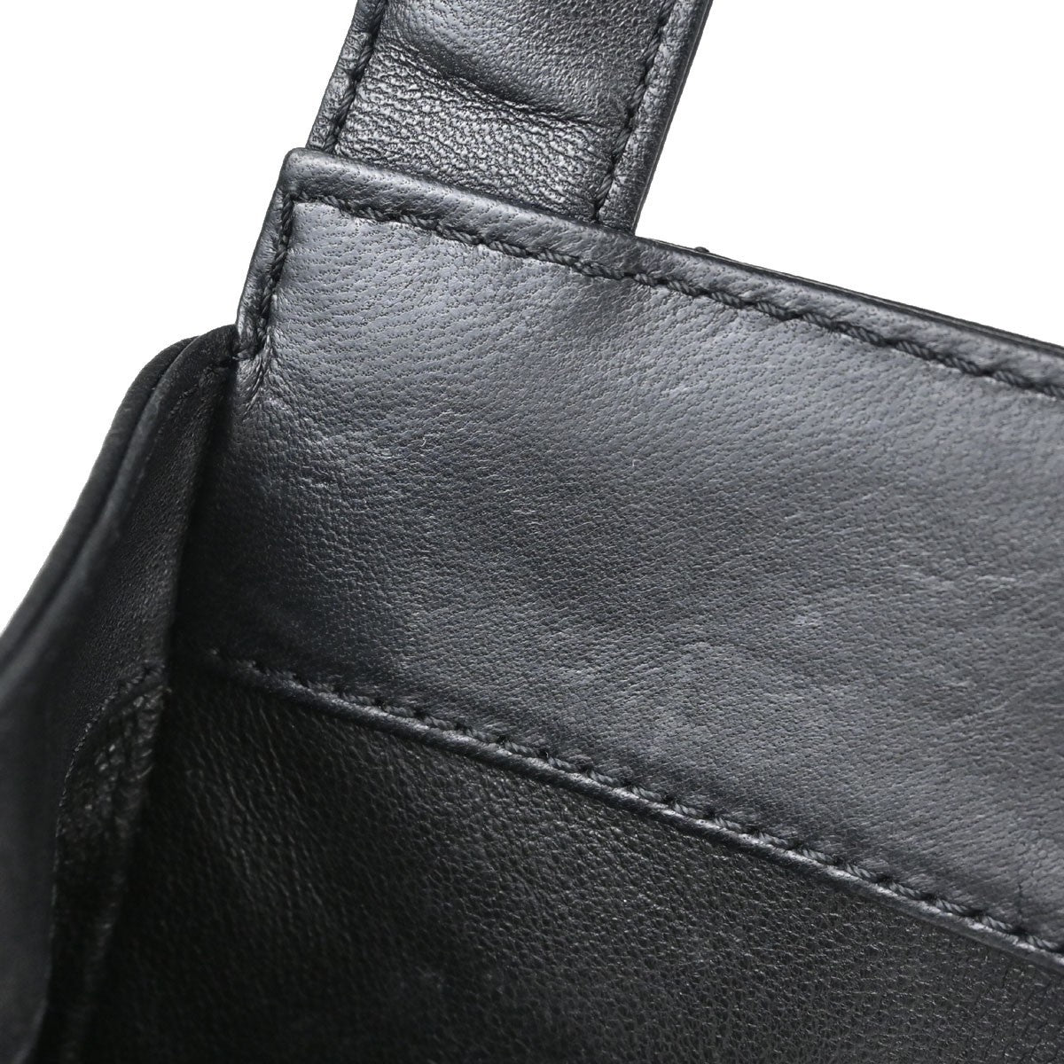 Chanel Vintage Stich Leather Black Leather Shoulder Bag Bag (Pre-Owned)