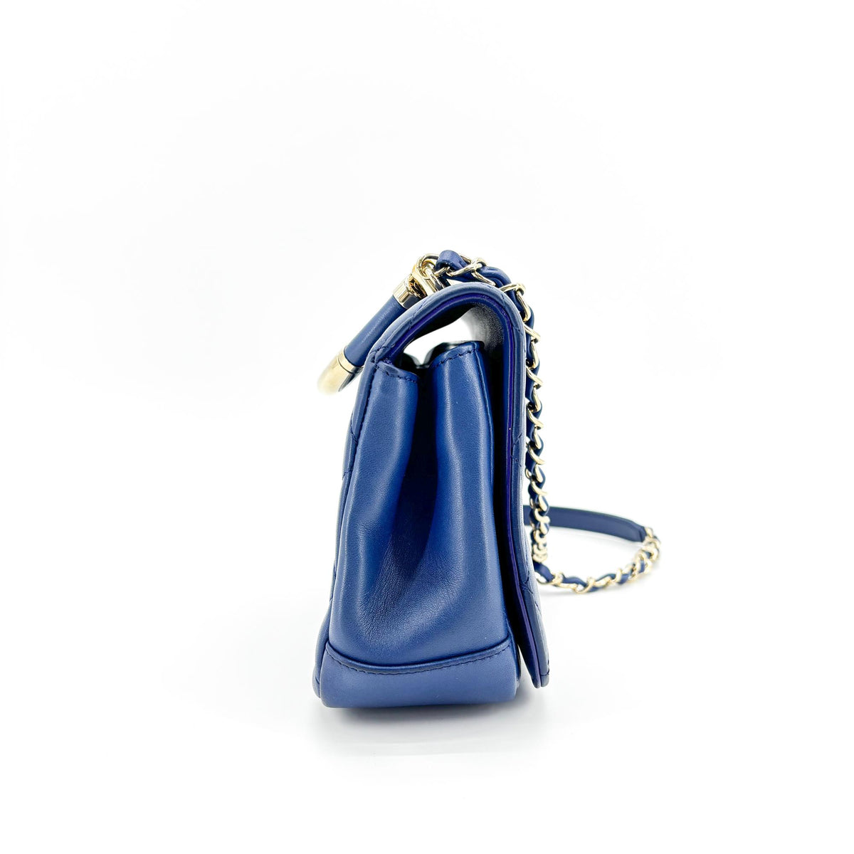Chanel Carry Chic Flap Quilted Lambskin Blue Leather Shoulder Bag Bag (Pre-Owned)