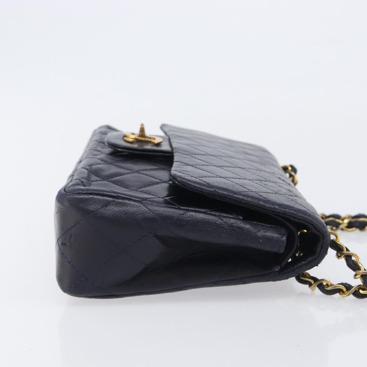 Chanel Timeless - Classic Double Flap Quilted Lambskin Navy Leather Handbag (Pre-Owned)