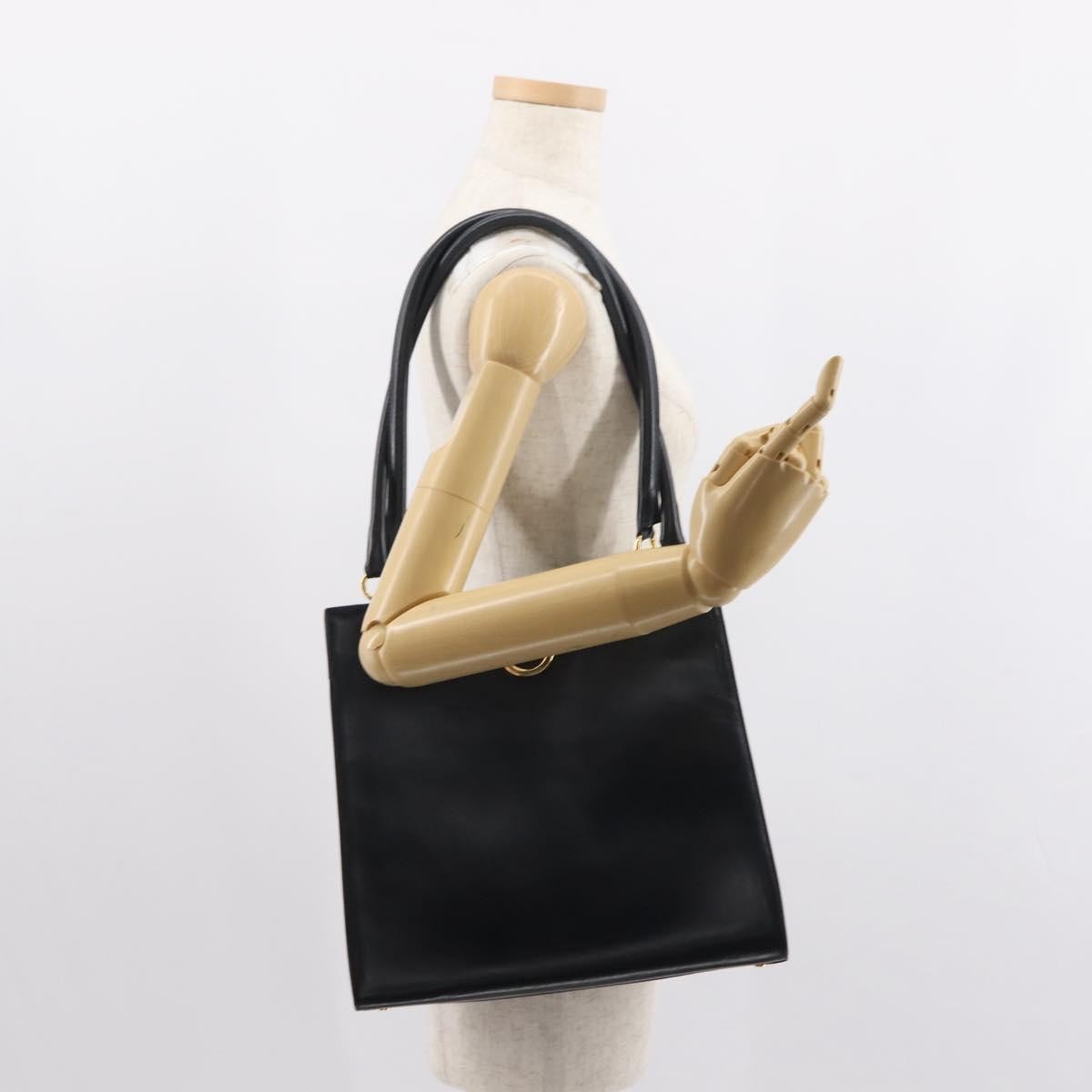 Salvatore Ferragamo Gancini Leather Navy Leather Shoulder Bag Bag (Pre-Owned)