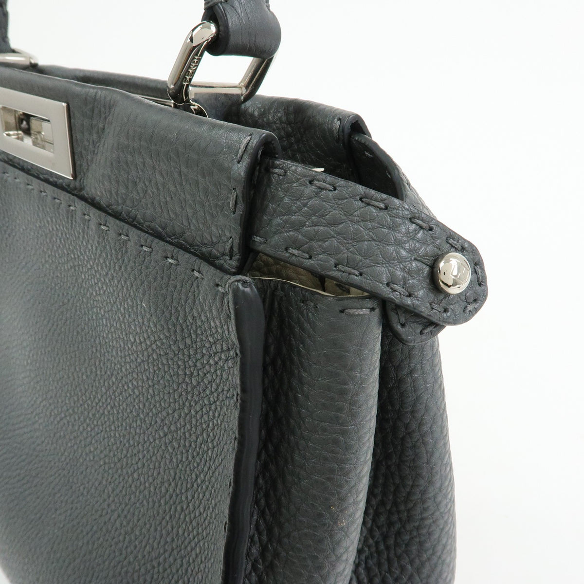 Fendi Selleria Peekaboo Leather Gray Leather Handbag (Pre-Owned)