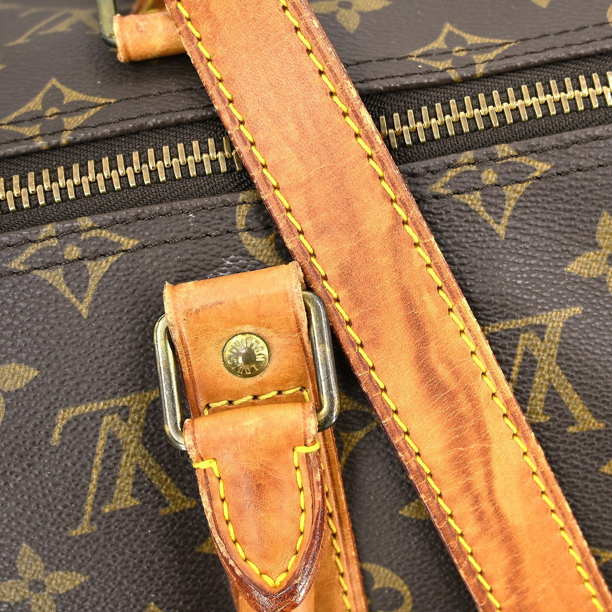 Louis Vuitton Keepall Bandoulière Monogram Brown Canvas Travel Bag Bag (Pre-Owned)