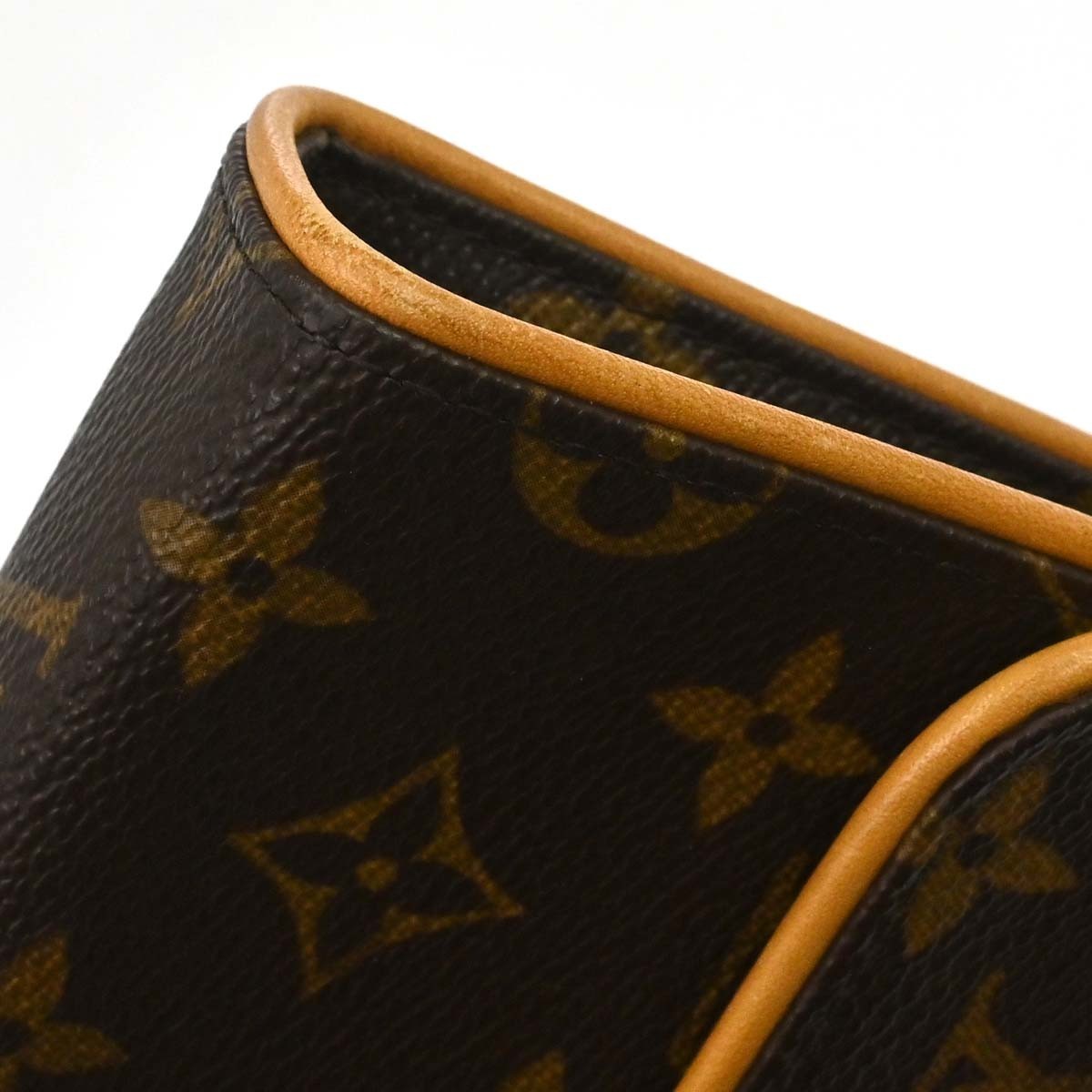 Louis Vuitton Florentine Pochette Canvas Brown Canvas Clutche & Pouche Bag (Pre-Owned)