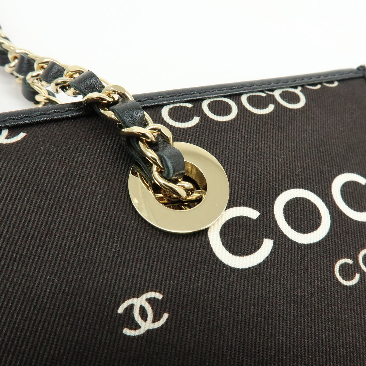 Chanel Vintage Coco Chain Shopping Printed Canvas Black Canvas Tote Bag Bag (Pre-Owned)