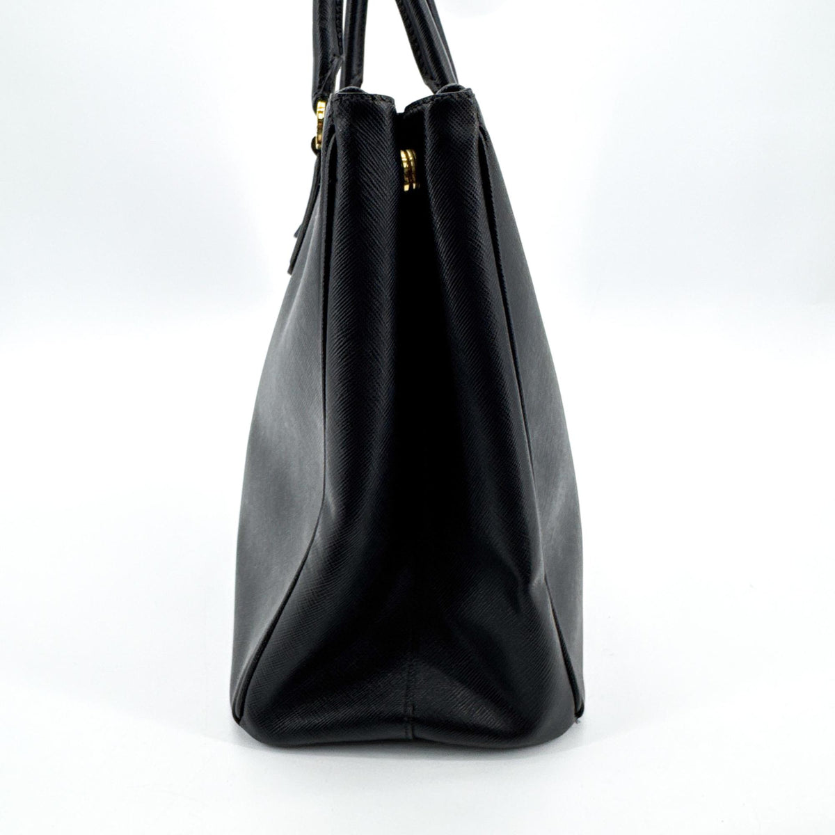 Prada Galliera Saffiano Leather Black Leather Handbag (Pre-Owned)