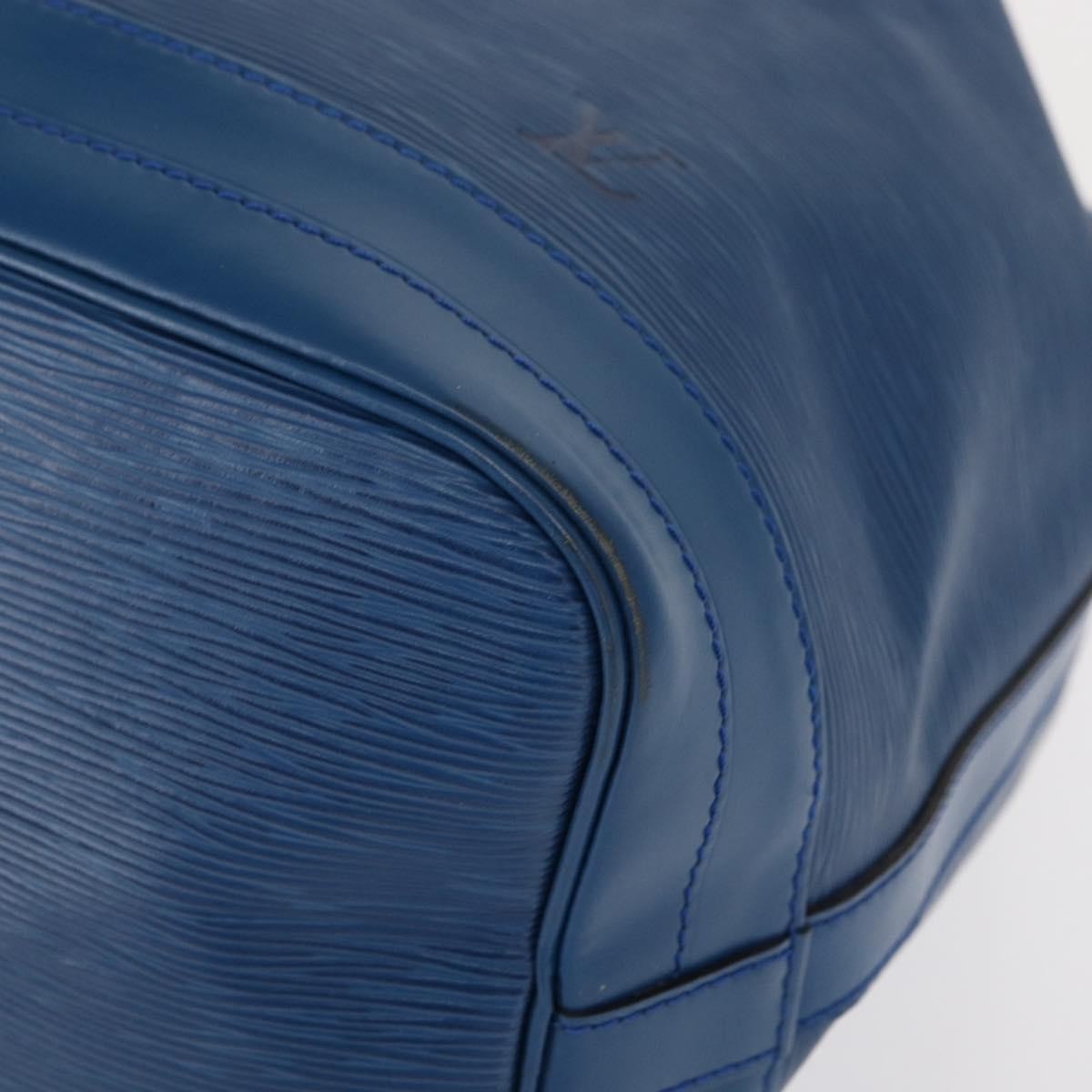 Louis Vuitton Noe Epi Leather Blue Leather Shoulder Bag Bag (Pre-Owned)