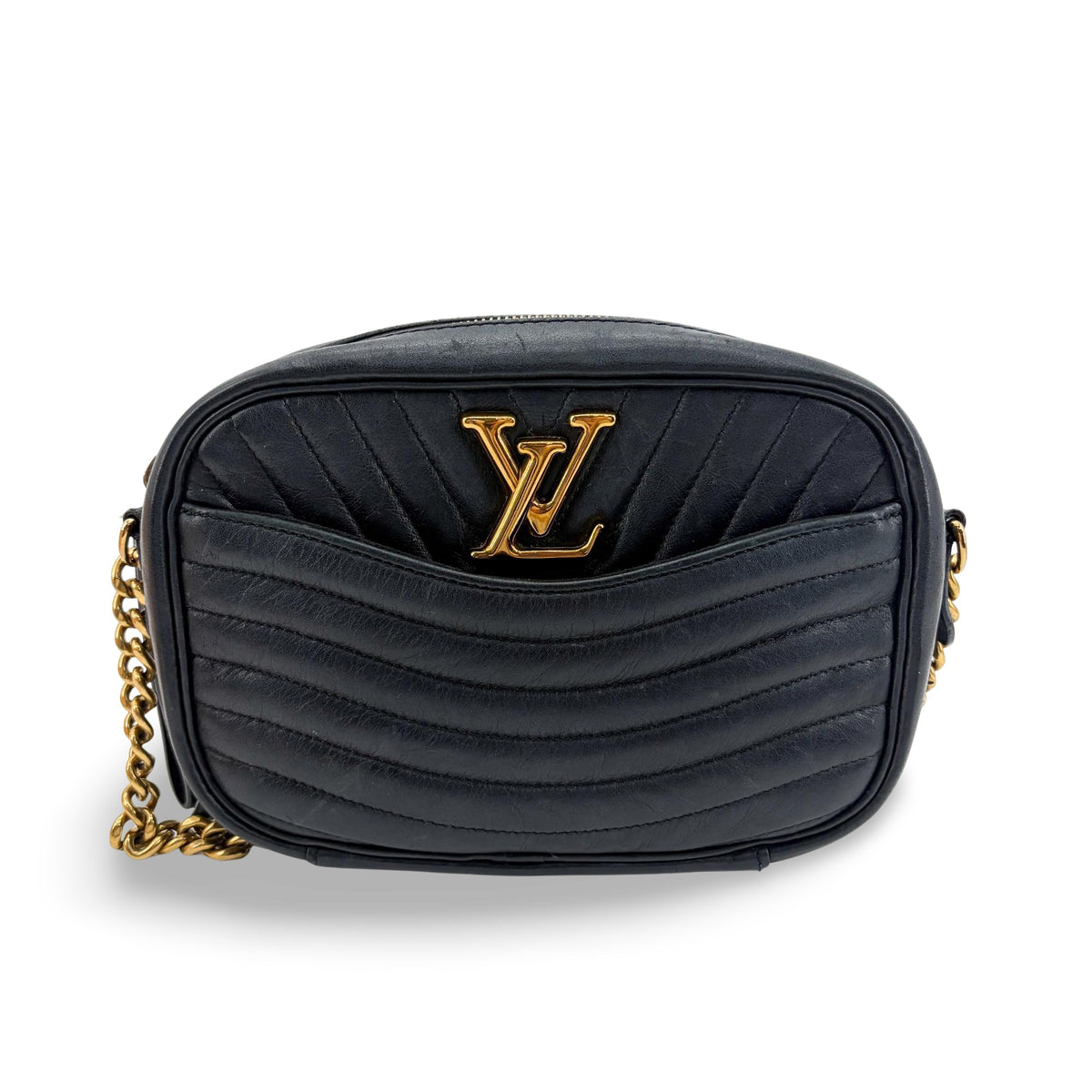 Louis Vuitton New Wave Camera Quilted Leather Black Leather Handbag (Pre-Owned)