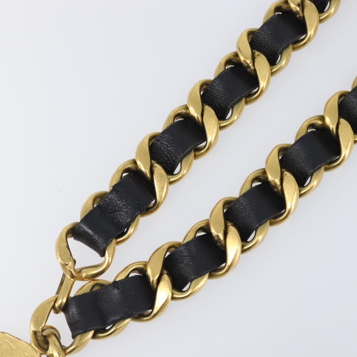 Chanel Vintage Chain Belt Metal And Leather Black Leather Belts Accessory (Pre-Owned)