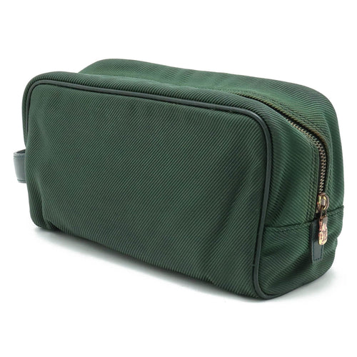 Louis Vuitton Taiga Green Leather Handbag (Pre-Owned)
