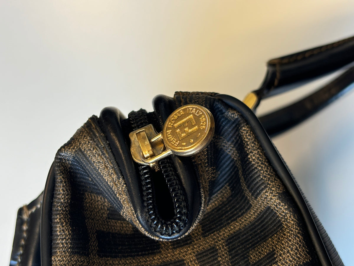 Fendi Zucca Canvas Brown Canvas Handbag (Pre-Owned)