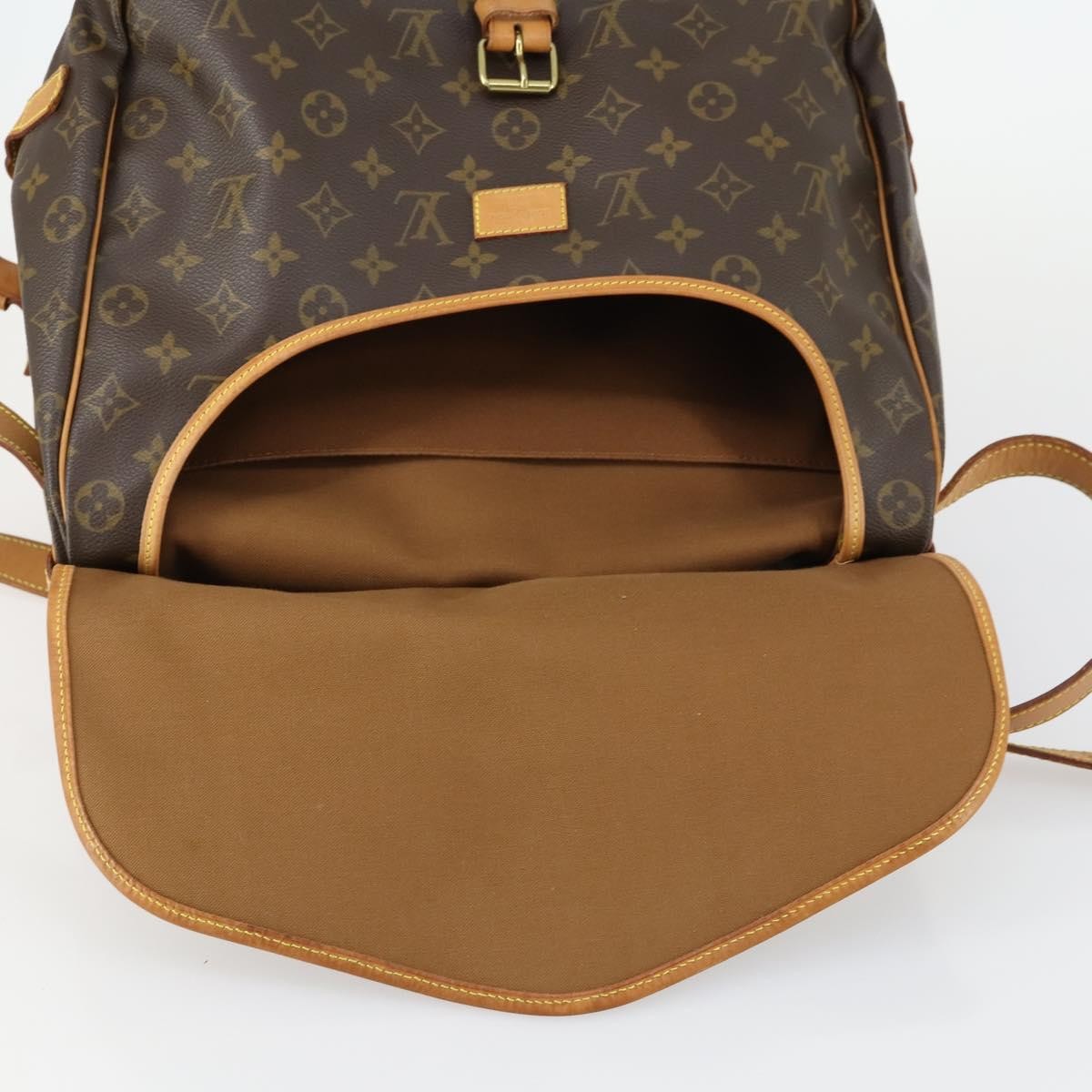 Louis Vuitton Saumur Monogram Canvas Brown Canvas Shoulder Bag Bag (Pre-Owned)