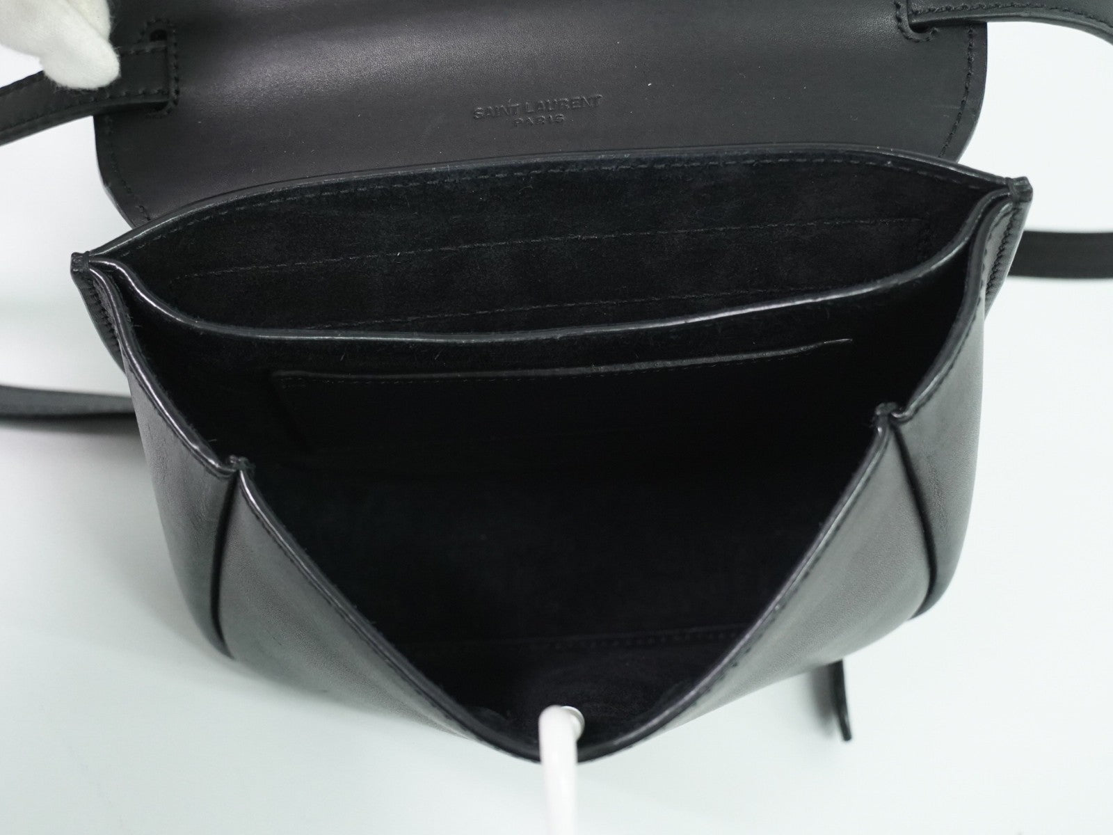 Saint Laurent Kaia Leather Black Leather Shoulder Bag Bag (Pre-Owned)