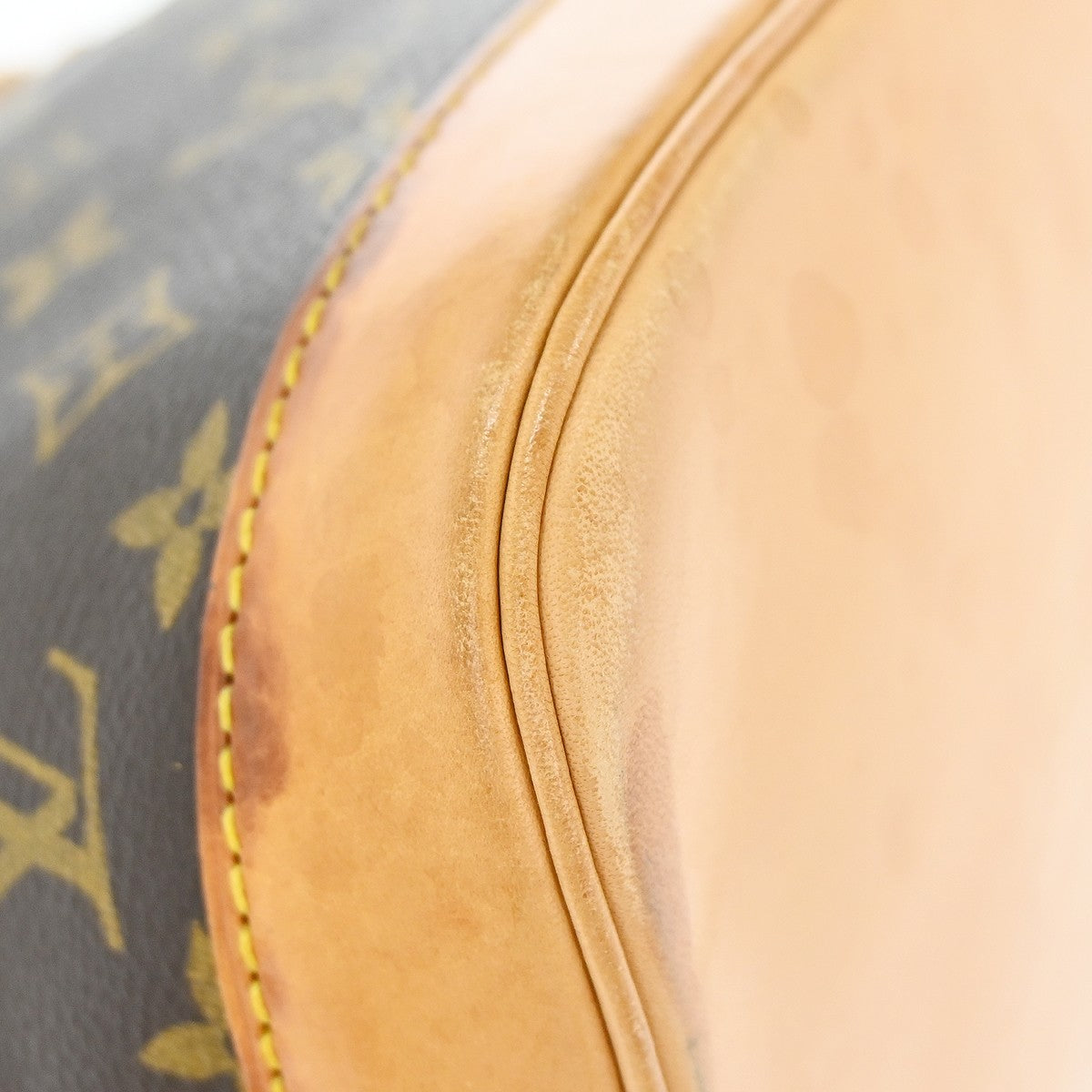 Louis Vuitton Alma Monogram Canvas Brown Canvas Handbag (Pre-Owned)