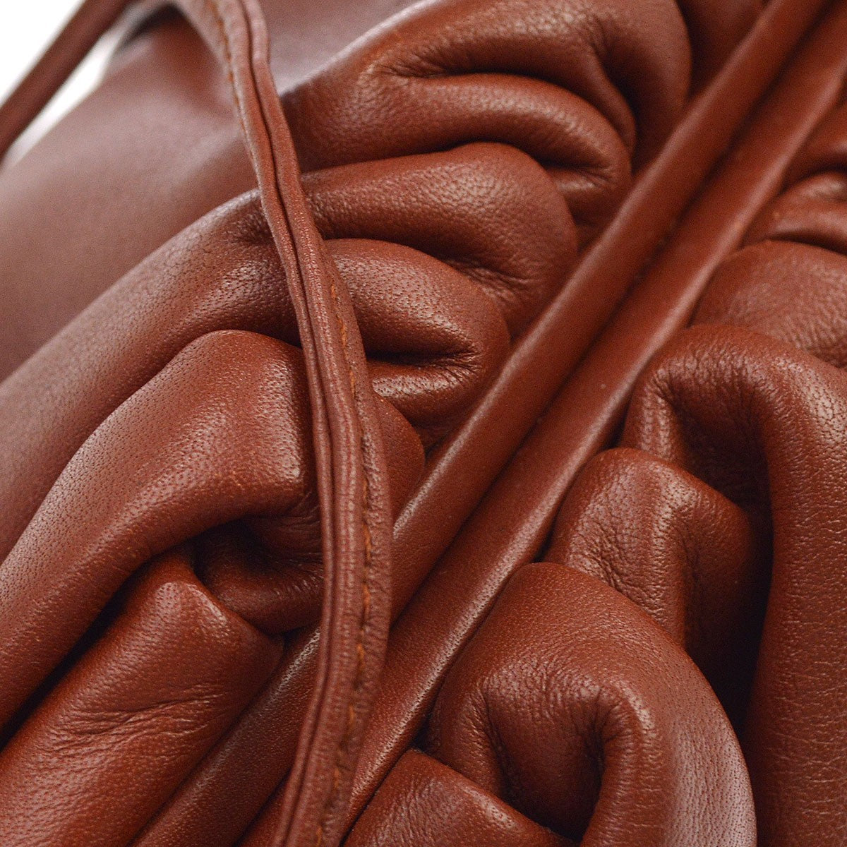 Bottega Veneta The Pouch Leather Brown Leather Clutche & Pouche Bag (Pre-Owned)