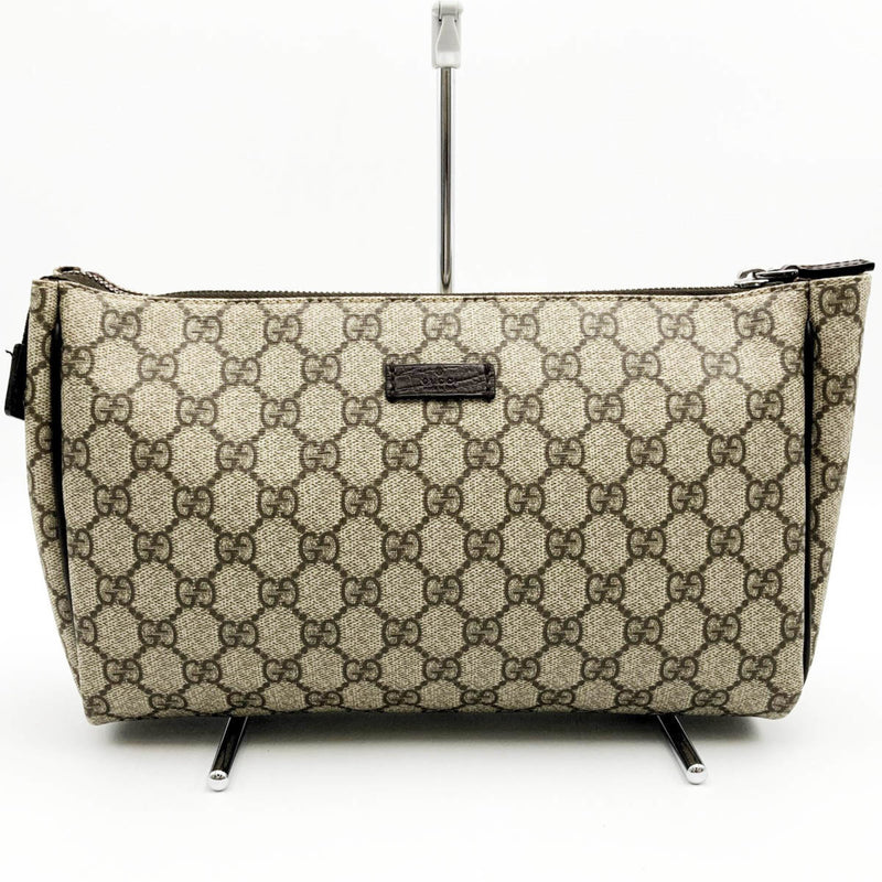 Gucci Baguette Brown Canvas Clutch Bag (Pre-Owned)