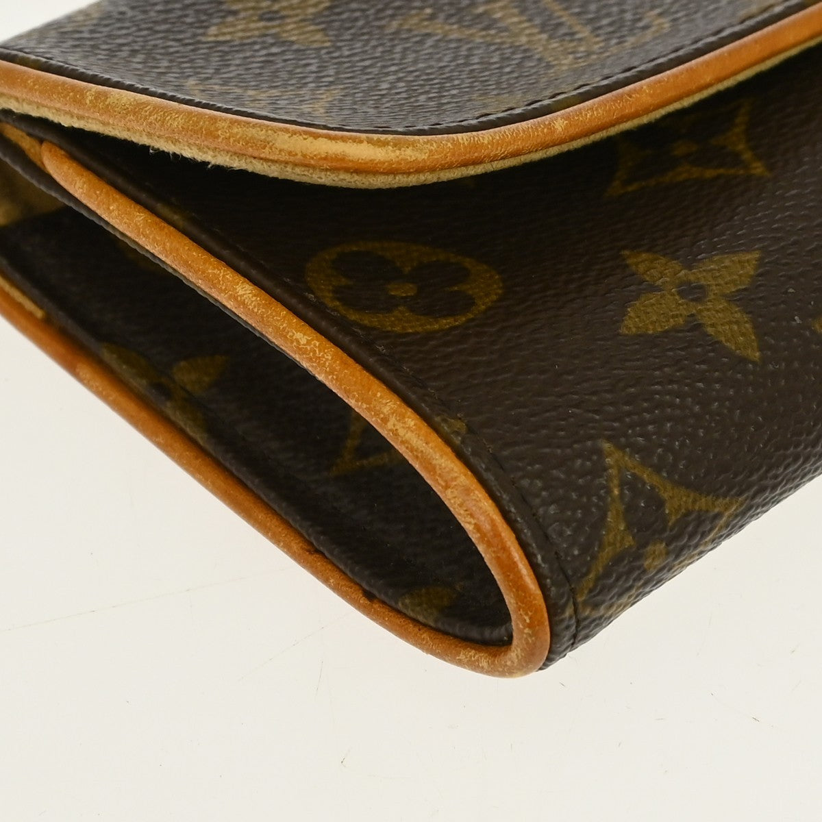 Louis Vuitton Twin Monogram Canvas Brown Canvas Clutche & Pouche Bag (Pre-Owned)