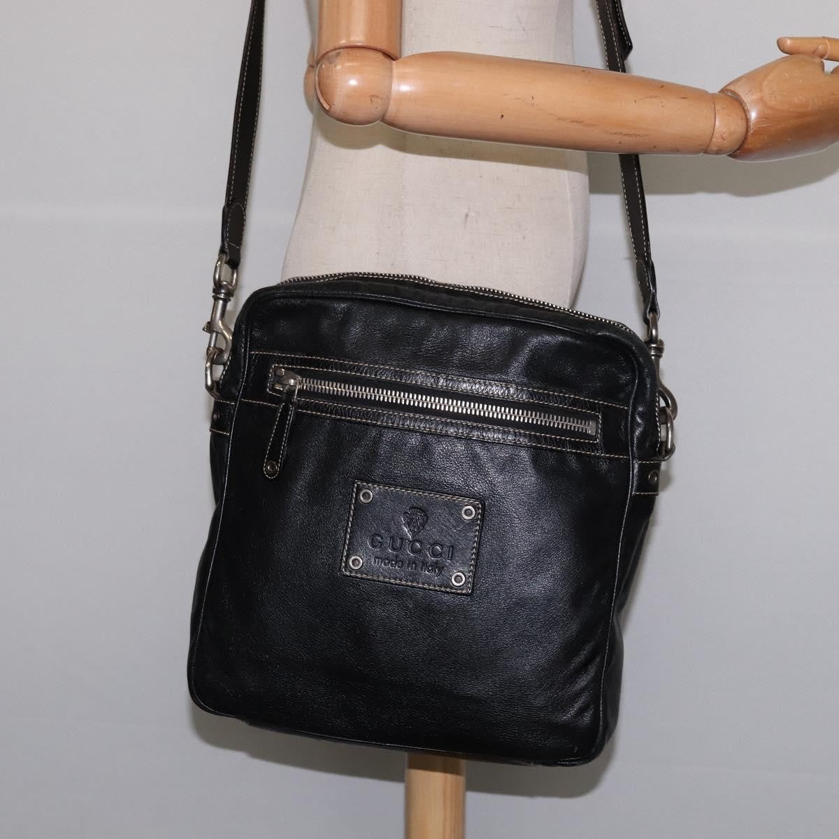 Gucci Front Zip Messenger Leather Black Leather Shoulder Bag Bag (Pre-Owned)