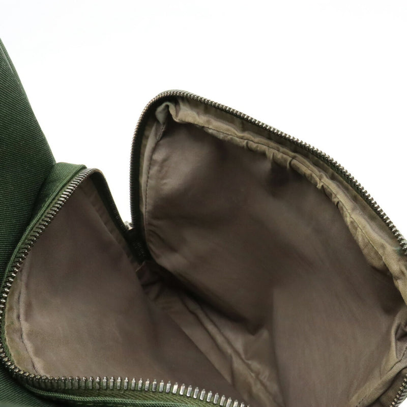 Bottega Veneta Intrecciato Green Leather Shoulder Bag (Pre-Owned)