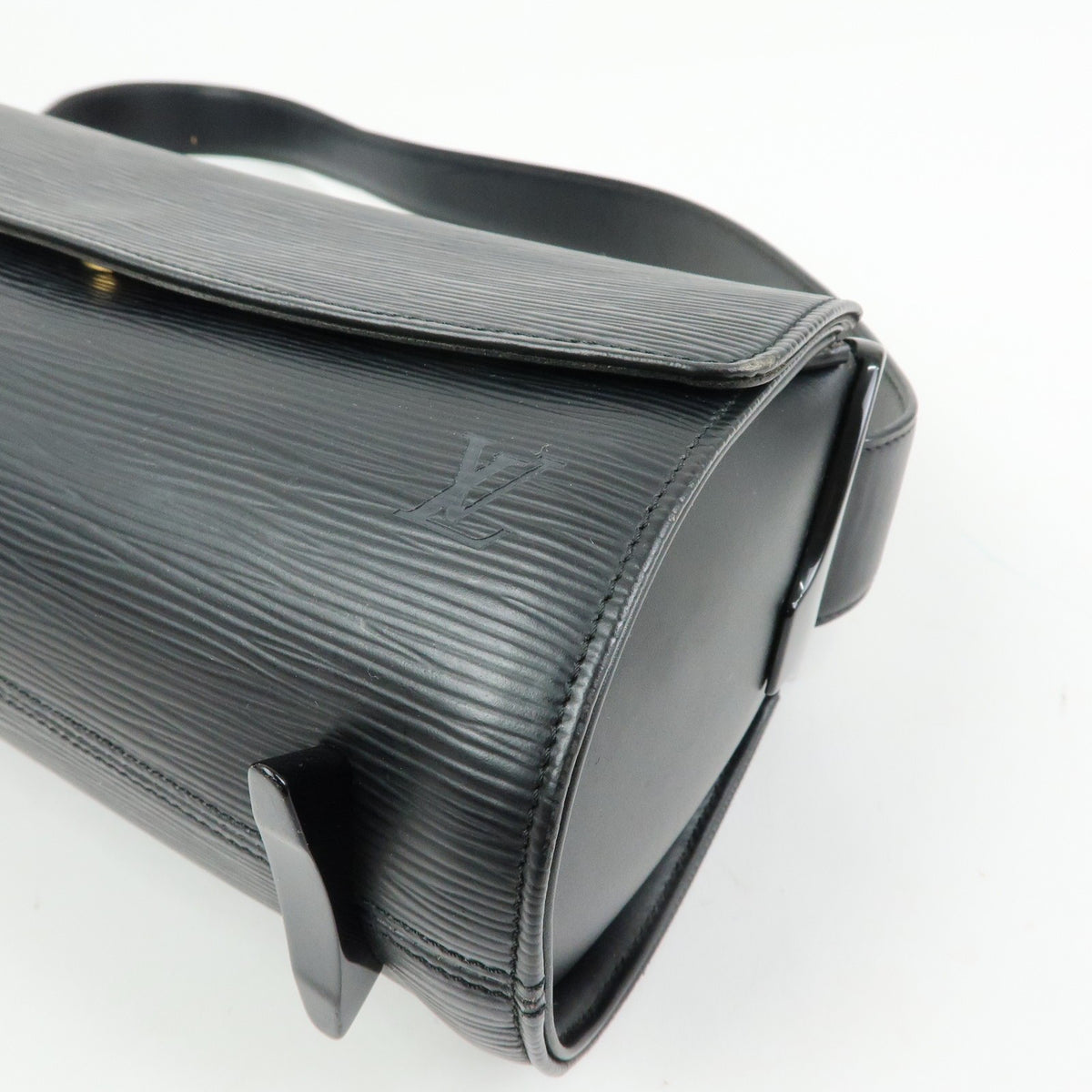 Louis Vuitton Nocturne Epi Leather Black Leather Shoulder Bag Bag (Pre-Owned)