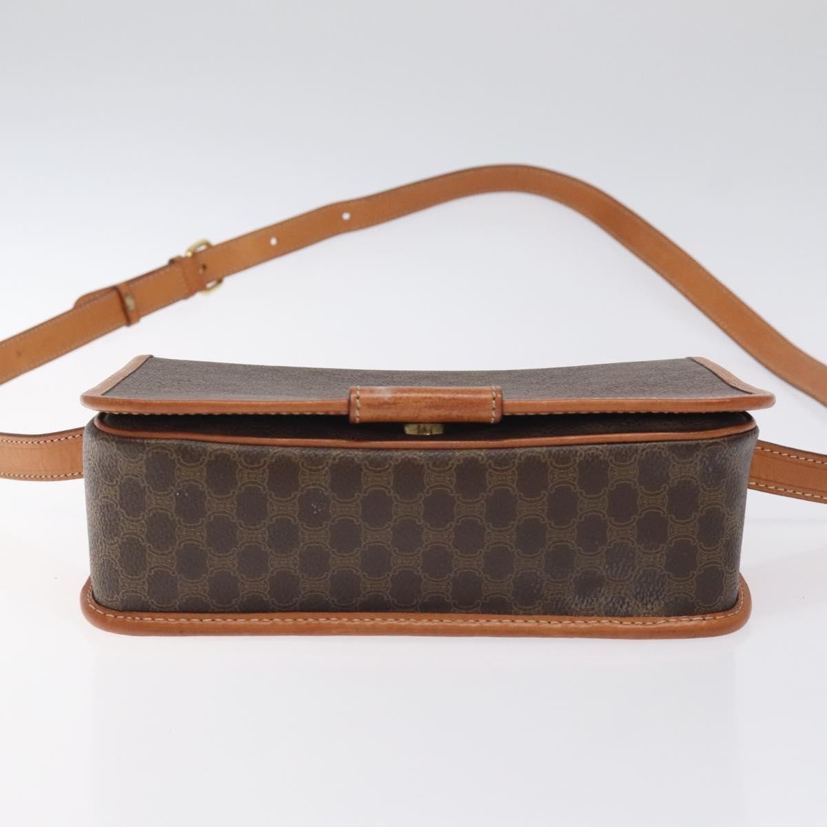Celine Vintage Macadam Circle Logo Canvas And Leather Brown Canvas Shoulder Bag Bag (Pre-Owned)