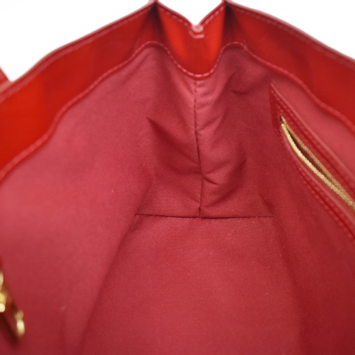 Louis Vuitton Wilshire Monogram Vernis Red Patent_Leather Handbag (Pre-Owned)