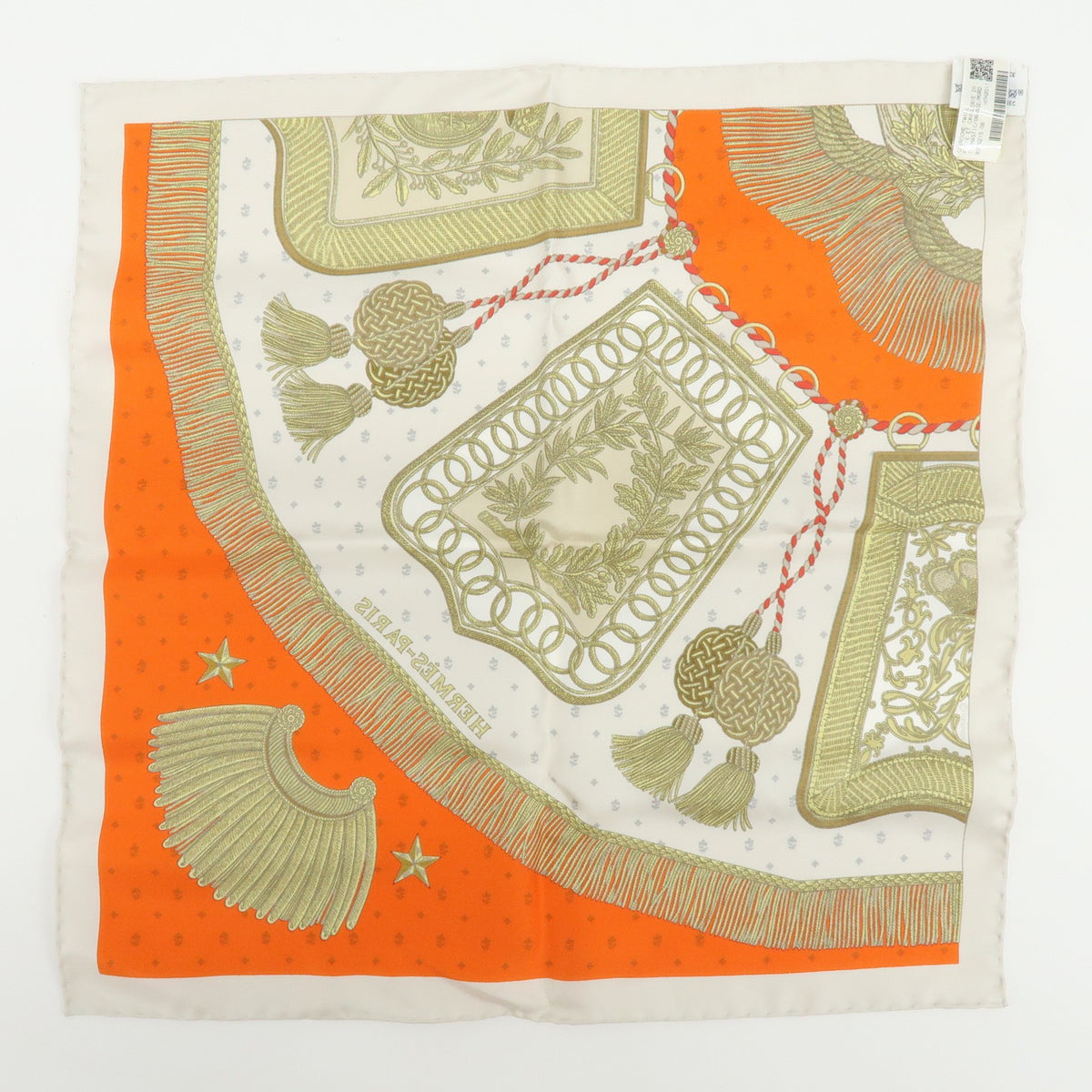 Hermes Carré 42 Silk Orange Silk Scarve & Shawl Accessory (Pre-Owned)