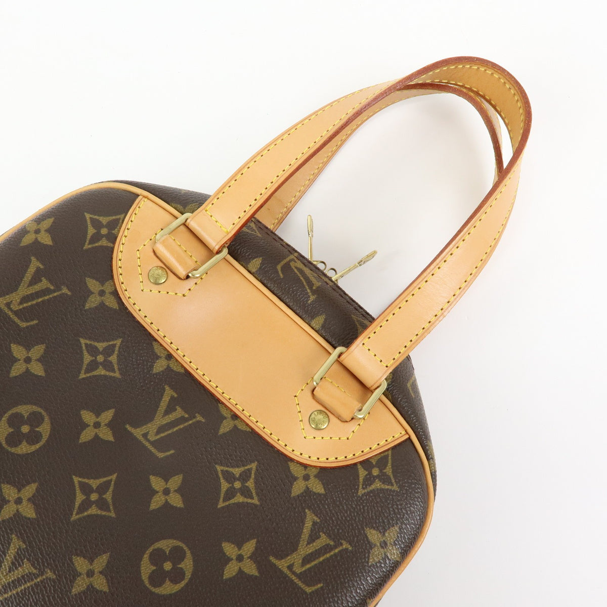 Louis Vuitton Excursion Monogram Canvas Brown Canvas Handbag (Pre-Owned)