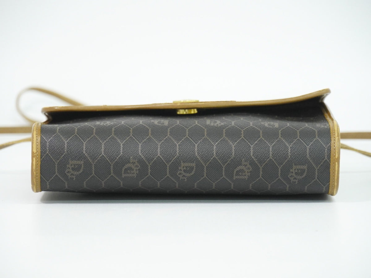 Christian Dior Vintage Honeycomb Canvas Black Canvas Shoulder Bag Bag (Pre-Owned)