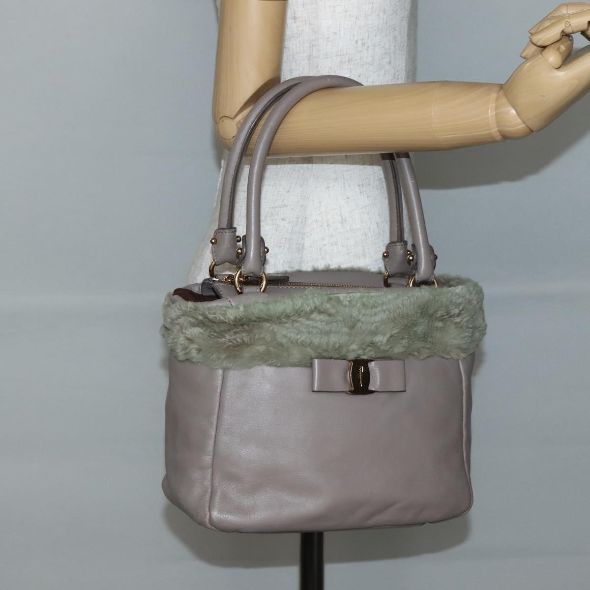 Salvatore Ferragamo Vala Leather Beige Leather Bag (Pre-Owned)