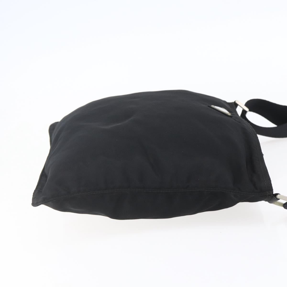 Prada Flat Messenger Tessuto Black Nylon Shoulder Bag Bag (Pre-Owned)